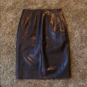 Leather skirt